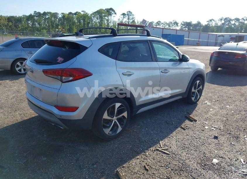 Photo 4 of 2018 Hyundai Tucson VALUE (VIN KM8J33A2XJU749925)