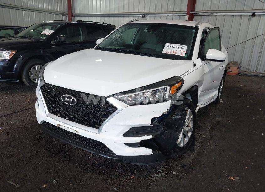 Photo 2 of 2020 Hyundai Tucson VALUE (VIN KM8J33A40LU127189)