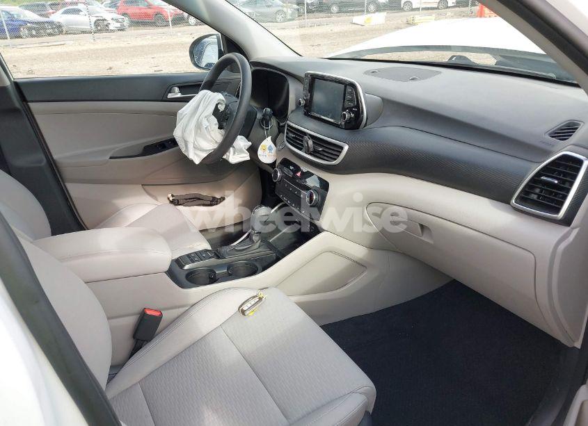 Photo 5 of 2019 Hyundai Tucson VALUE (VIN KM8J33A41KU013023)