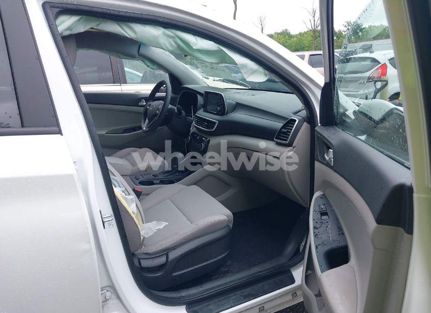 Photo 5 of 2020 Hyundai Tucson VALUE (VIN KM8J33A41LU161061)