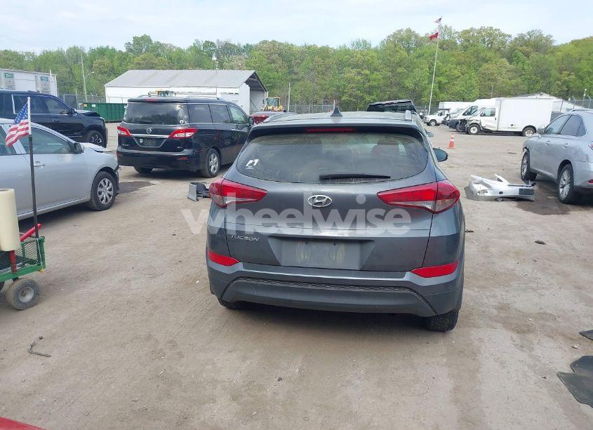 Photo 16 of 2017 Hyundai Tucson SE PLUS (VIN KM8J33A42HU518545)