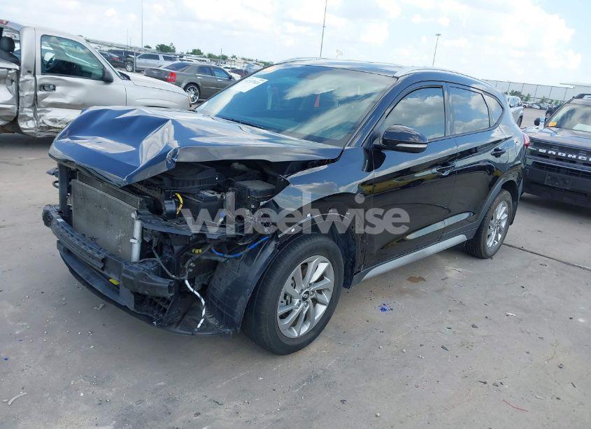 Photo 2 of 2018 Hyundai Tucson SEL PLUS (VIN KM8J33A42JU655670)