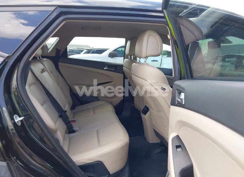 Photo 8 of 2018 Hyundai Tucson SEL PLUS (VIN KM8J33A42JU655670)