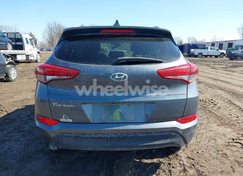 Photo 16 of 2018 Hyundai Tucson SEL (VIN KM8J33A42JU691374)
