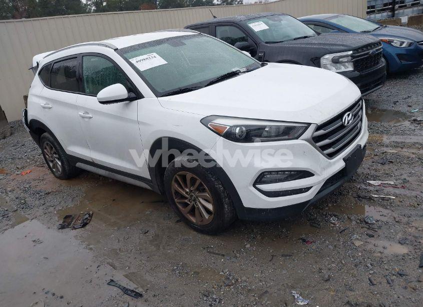 2018 Hyundai Tucson SEL (VIN KM8J33A42JU724826) main photo