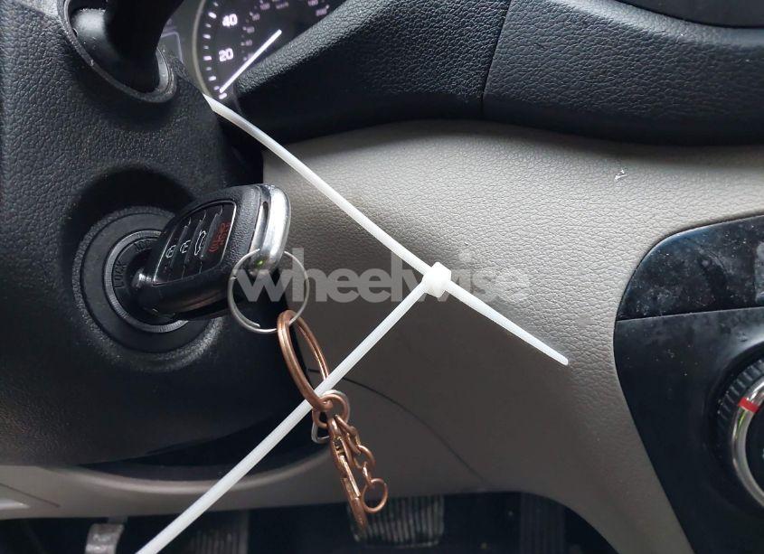 Photo 11 of 2018 Hyundai Tucson SEL (VIN KM8J33A42JU724826)