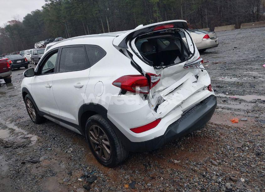 Photo 3 of 2018 Hyundai Tucson SEL (VIN KM8J33A42JU724826)