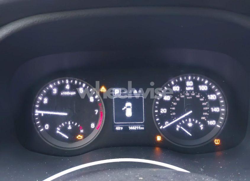 Photo 7 of 2018 Hyundai Tucson SEL (VIN KM8J33A42JU724826)