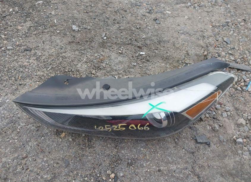 Photo 12 of 2018 Hyundai Tucson SEL PLUS (VIN KM8J33A43JU675099)