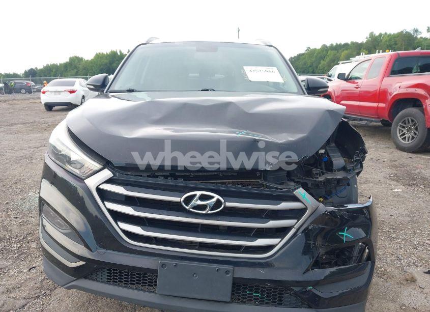 Photo 13 of 2018 Hyundai Tucson SEL PLUS (VIN KM8J33A43JU675099)