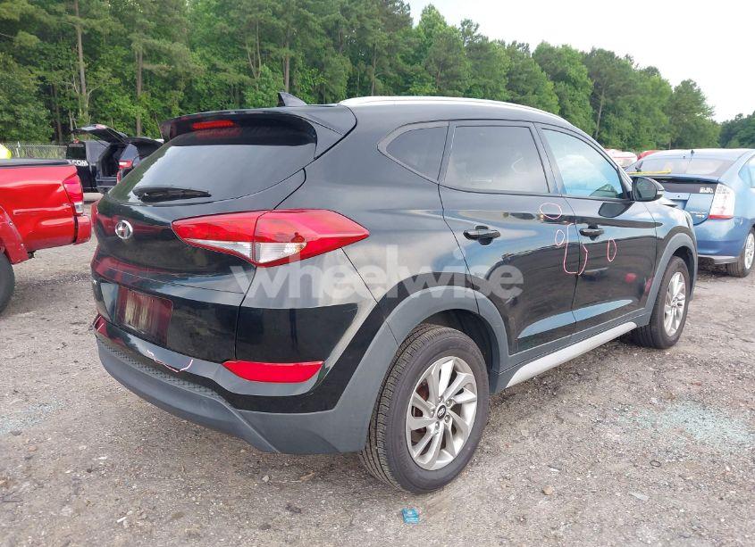 Photo 4 of 2018 Hyundai Tucson SEL PLUS (VIN KM8J33A43JU675099)