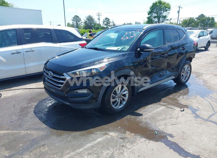 Photo 2 of 2018 Hyundai Tucson SEL PLUS (VIN KM8J33A44JU733334)