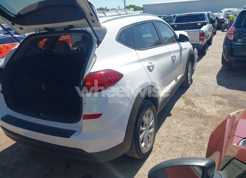 Photo 4 of 2019 Hyundai Tucson VALUE (VIN KM8J33A44KU038790)