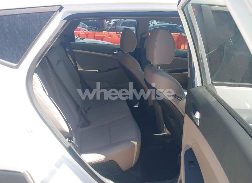 Photo 8 of 2019 Hyundai Tucson VALUE (VIN KM8J33A44KU038790)