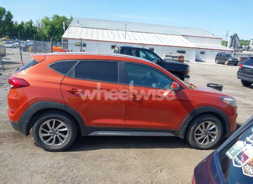 Photo 13 of 2017 Hyundai Tucson SE PLUS (VIN KM8J33A45HU419721)