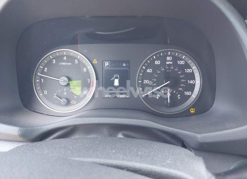 Photo 7 of 2017 Hyundai Tucson SE PLUS (VIN KM8J33A45HU419721)