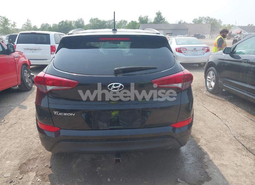 Photo 16 of 2017 Hyundai Tucson SE (VIN KM8J33A46HU450394)