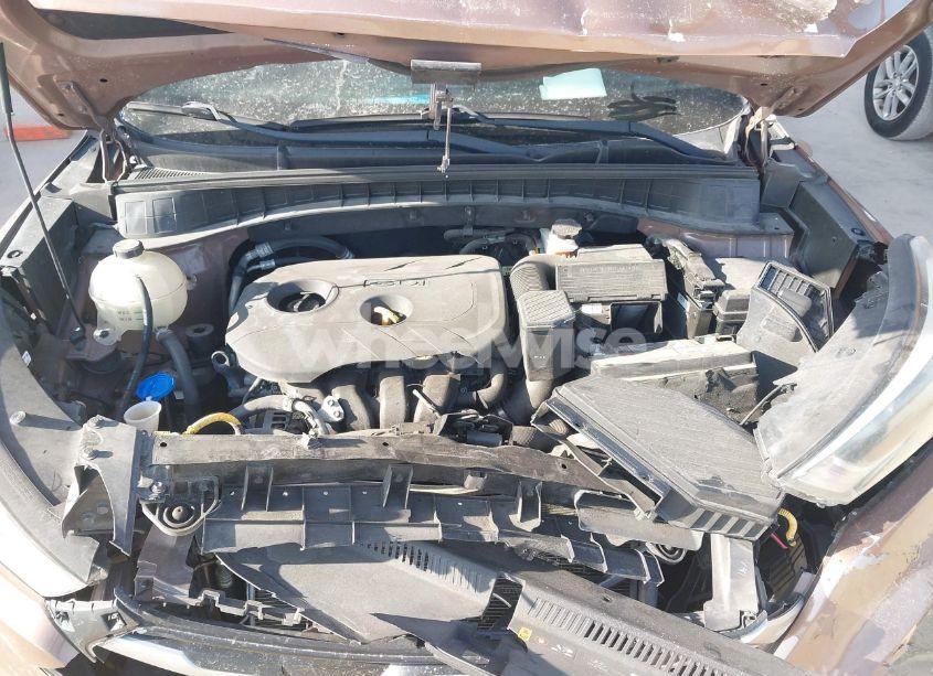 Photo 10 of 2017 Hyundai Tucson SE (VIN KM8J33A46HU489597)