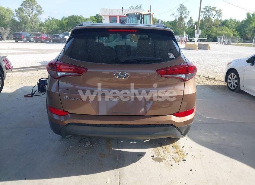 Photo 17 of 2017 Hyundai Tucson SE (VIN KM8J33A46HU489597)