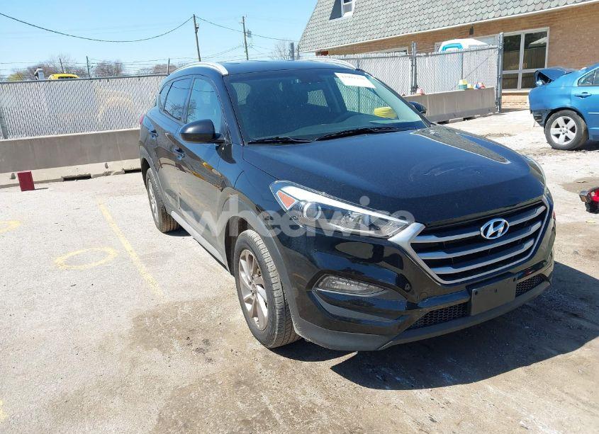 2018 Hyundai Tucson SEL (VIN KM8J33A46JU750989) main photo