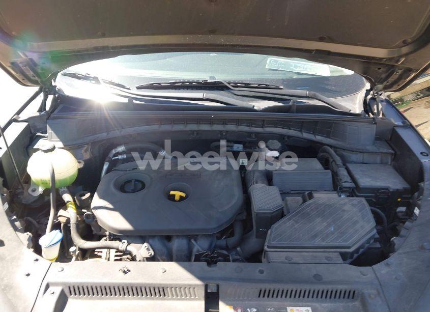 Photo 10 of 2018 Hyundai Tucson SEL (VIN KM8J33A46JU750989)