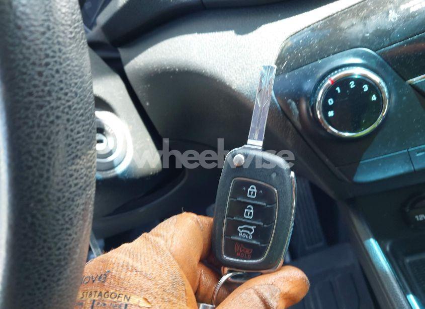 Photo 11 of 2018 Hyundai Tucson SEL (VIN KM8J33A46JU750989)