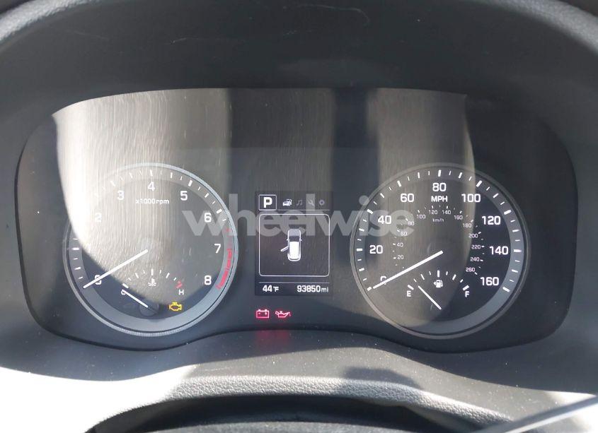 Photo 7 of 2018 Hyundai Tucson SEL (VIN KM8J33A46JU750989)