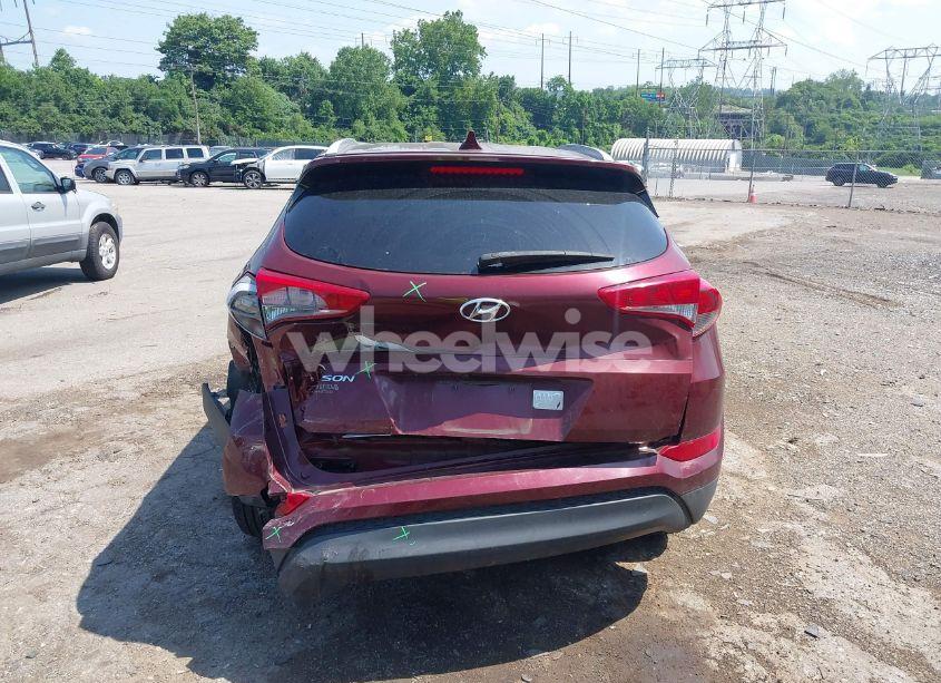 Photo 16 of 2018 Hyundai Tucson SEL (VIN KM8J33A47JU601443)
