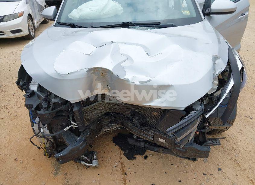 Photo 6 of 2016 Hyundai Tucson SE (VIN KM8J33A48GU116852)