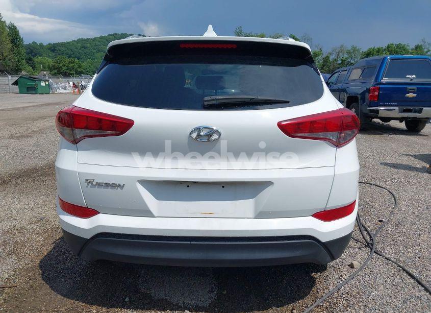 Photo 16 of 2018 Hyundai Tucson SEL (VIN KM8J33A48JU722983)