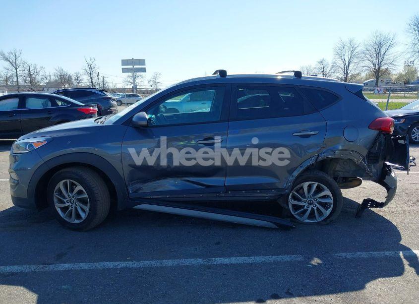 Photo 14 of 2018 Hyundai Tucson SEL (VIN KM8J33A49JU756480)