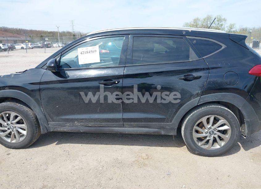 Photo 14 of 2016 Hyundai Tucson SE (VIN KM8J33A4XGU149335)