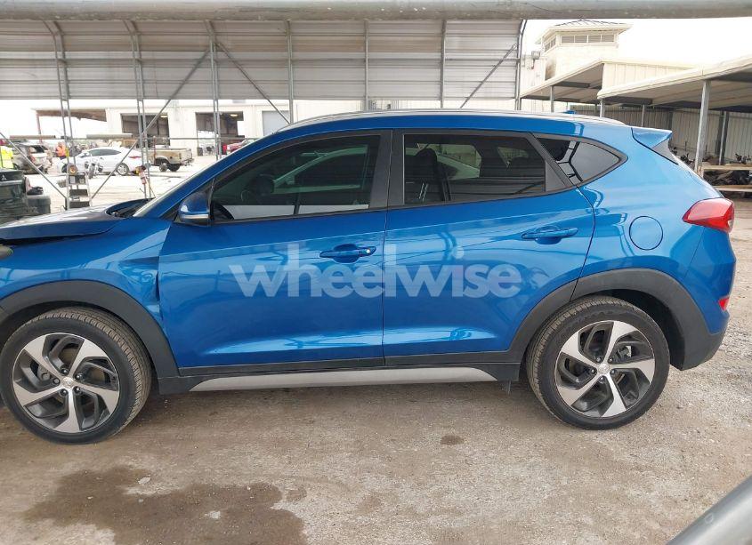 Photo 15 of 2018 Hyundai Tucson SPORT (VIN KM8J33AL0JU803368)