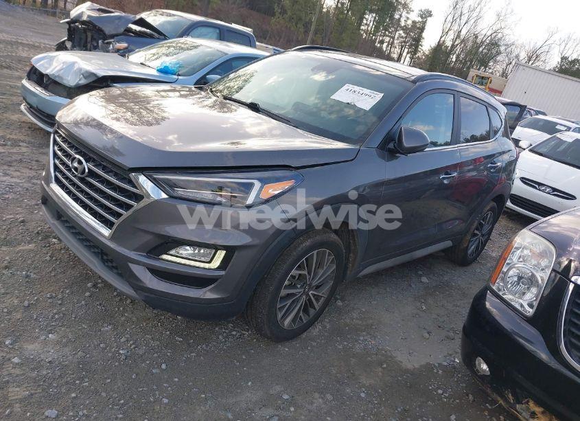 Photo 2 of 2020 Hyundai Tucson ULTIMATE (VIN KM8J33AL0LU278900)