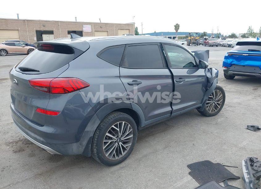 Photo 4 of 2019 Hyundai Tucson SEL (VIN KM8J33AL4KU951962)
