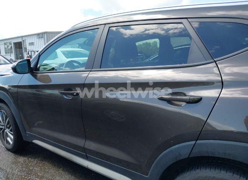 Photo 14 of 2020 Hyundai Tucson SEL (VIN KM8J33AL4LU150823)