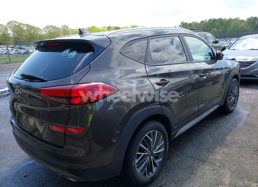 Photo 4 of 2020 Hyundai Tucson SEL (VIN KM8J33AL4LU150823)