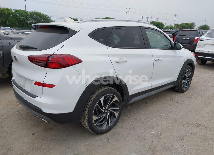 Photo 4 of 2021 Hyundai Tucson SPORT (VIN KM8J33AL4MU369315)