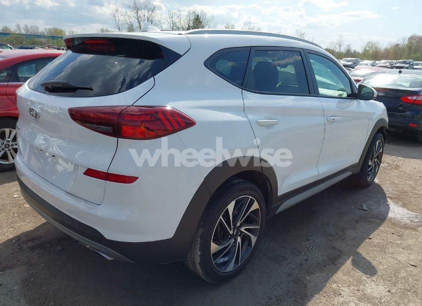 Photo 4 of 2019 Hyundai Tucson SPORT (VIN KM8J33AL6KU853158)