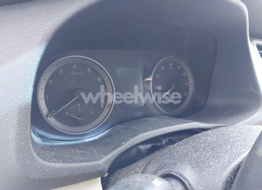 Photo 6 of 2018 Hyundai Tucson VALUE (VIN KM8J3CA20JU678220)