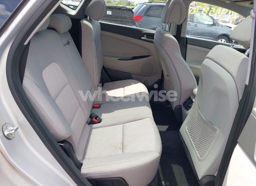 Photo 8 of 2018 Hyundai Tucson VALUE (VIN KM8J3CA20JU678220)