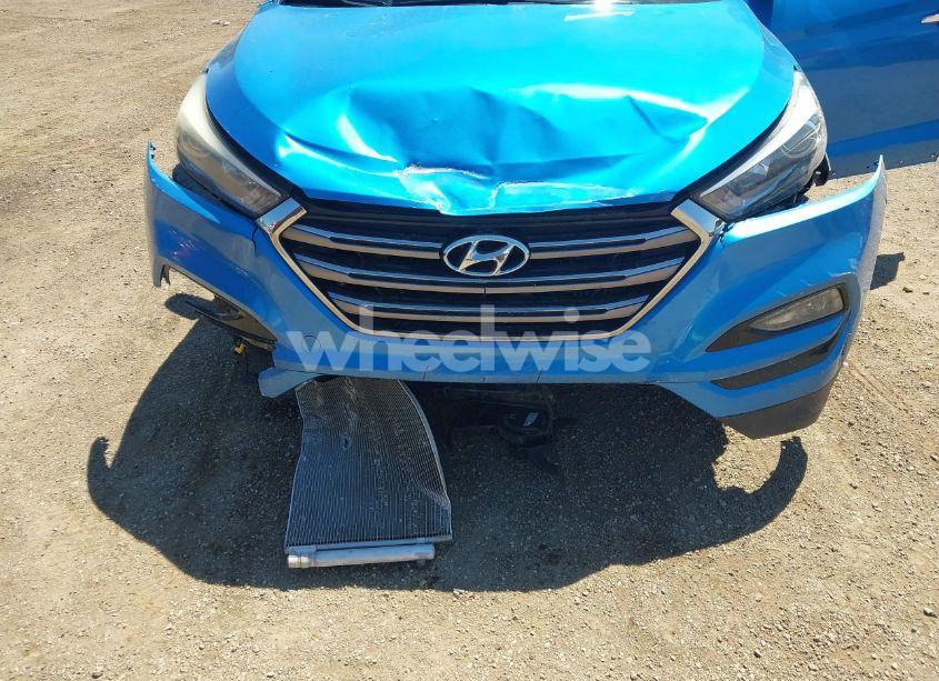 Photo 6 of 2016 Hyundai Tucson LIMITED (VIN KM8J3CA21GU142613)