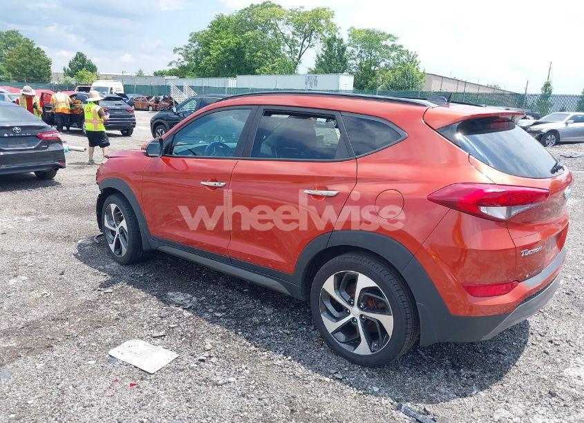 Photo 3 of 2016 Hyundai Tucson LIMITED (VIN KM8J3CA22GU210837)