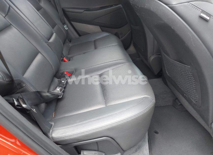 Photo 8 of 2016 Hyundai Tucson LIMITED (VIN KM8J3CA22GU210837)