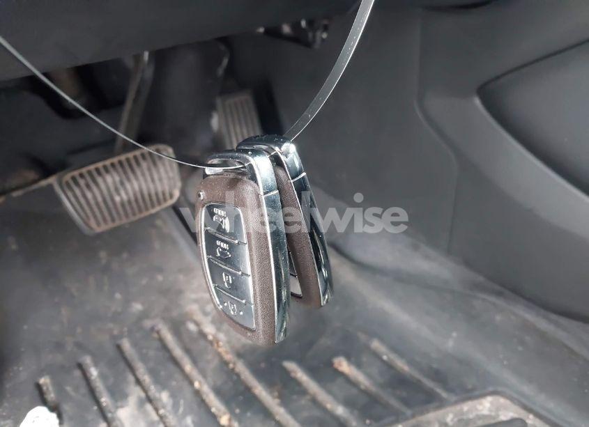 Photo 11 of 2017 Hyundai Tucson SPORT (VIN KM8J3CA22HU267170)