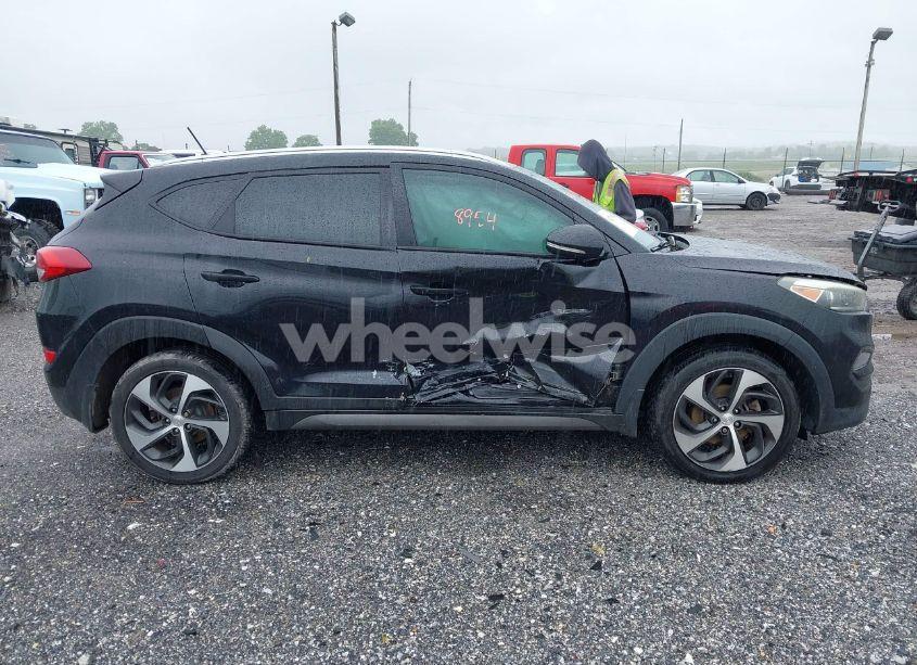 Photo 13 of 2016 Hyundai Tucson SPORT (VIN KM8J3CA23GU072936)
