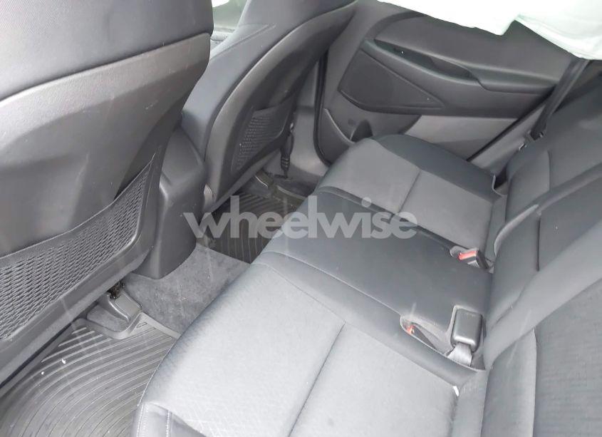 Photo 8 of 2016 Hyundai Tucson SPORT (VIN KM8J3CA23GU072936)