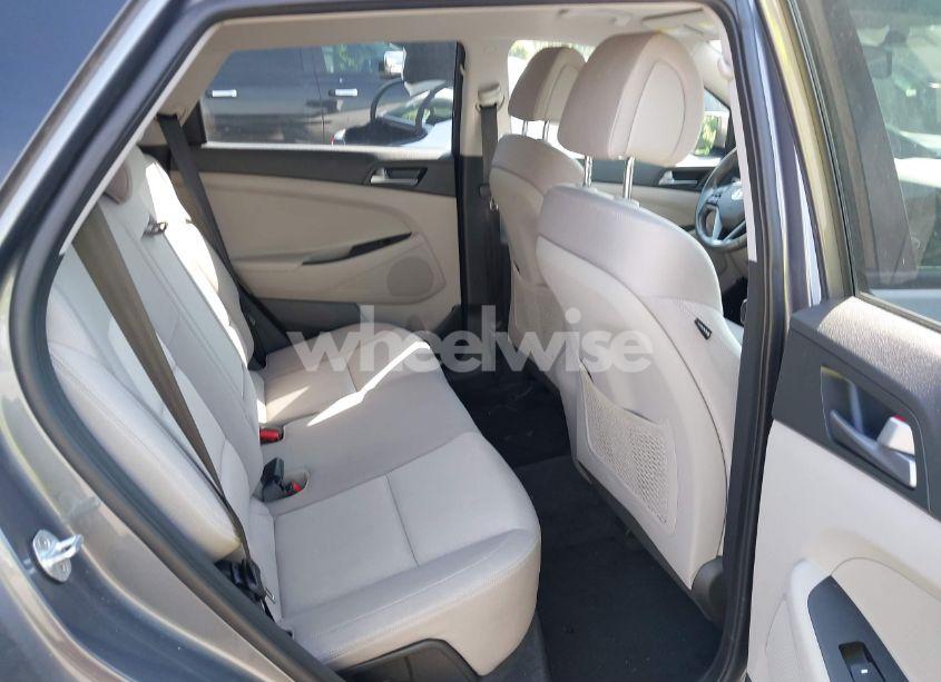 Photo 8 of 2016 Hyundai Tucson SPORT (VIN KM8J3CA23GU218963)