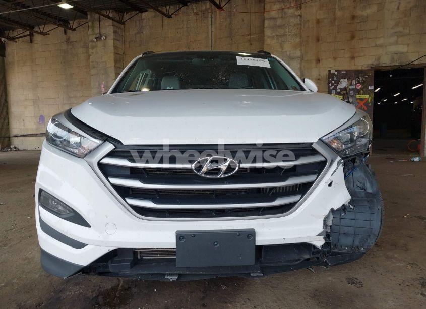 Photo 12 of 2017 Hyundai Tucson VALUE (VIN KM8J3CA23HU566442)
