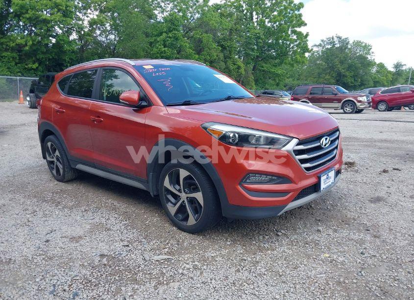 2017 Hyundai Tucson SPORT (VIN KM8J3CA25HU518229) main photo
